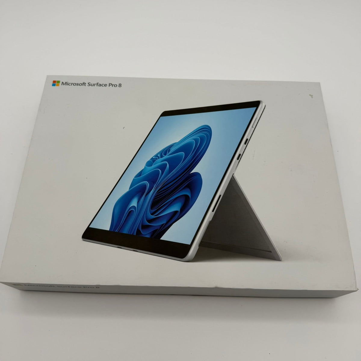 Microsoft Surface Pro 8 i5 8GB RAM 256GB SSD 13″ Platin – mit OVP