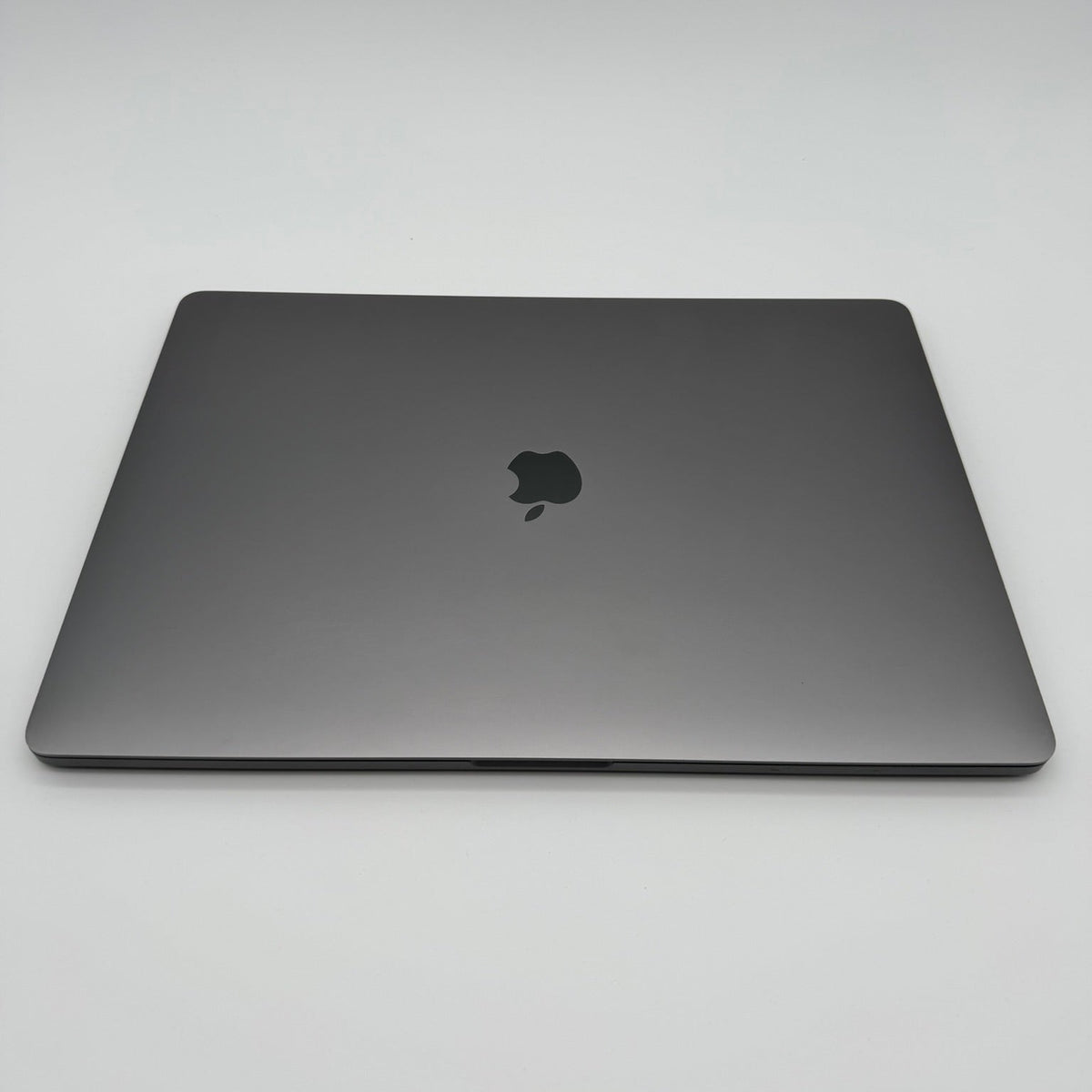 Apple MacBook Pro 16 2019 i9-9980HK 16GB 500GB SSD Radeon Pro 5300M QWERTY