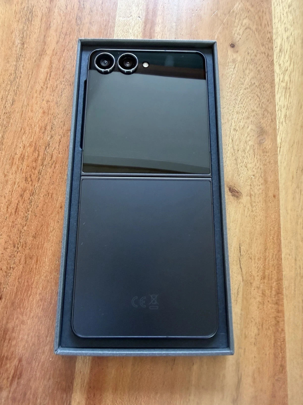Samsung Galaxy Z Flip7 512 GB Jetblack – mit OVP