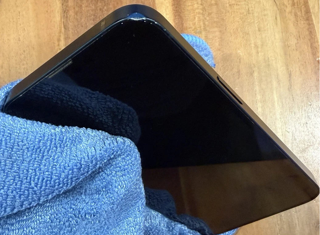 Apple iPhone 14 256 GB Mitternacht – ohne OVP & Zubehör
