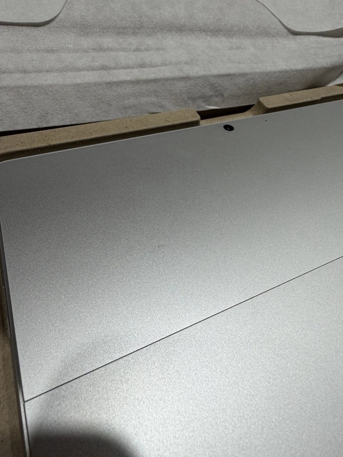 Microsoft Surface Pro 10 5G Ultra 7 165U 16 GB RAM 256 GB SSD – OVP